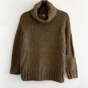 Babaton Day Off Sweater (Moss)